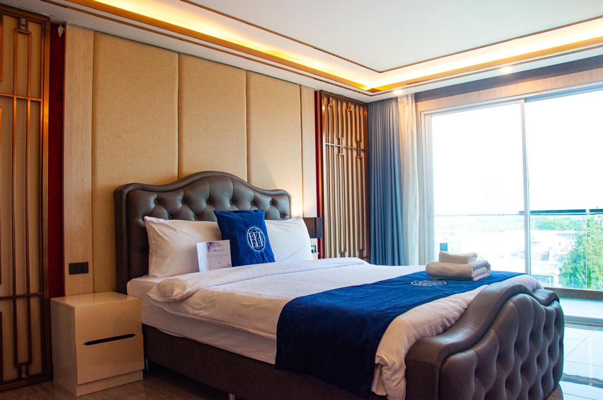 Ht9 Hotel Jomtien Beach Exterior photo