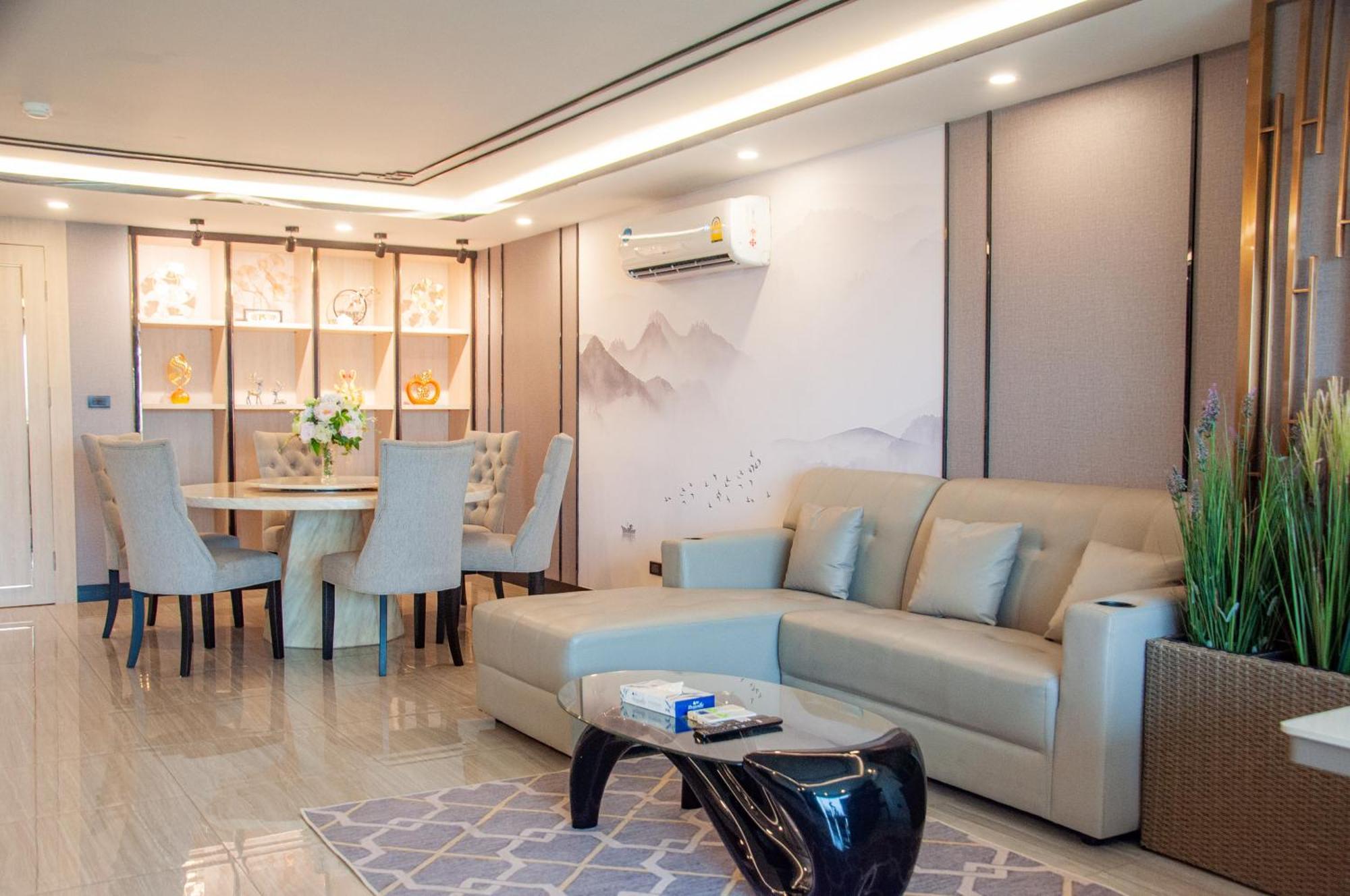 Ht9 Hotel Jomtien Beach Exterior photo