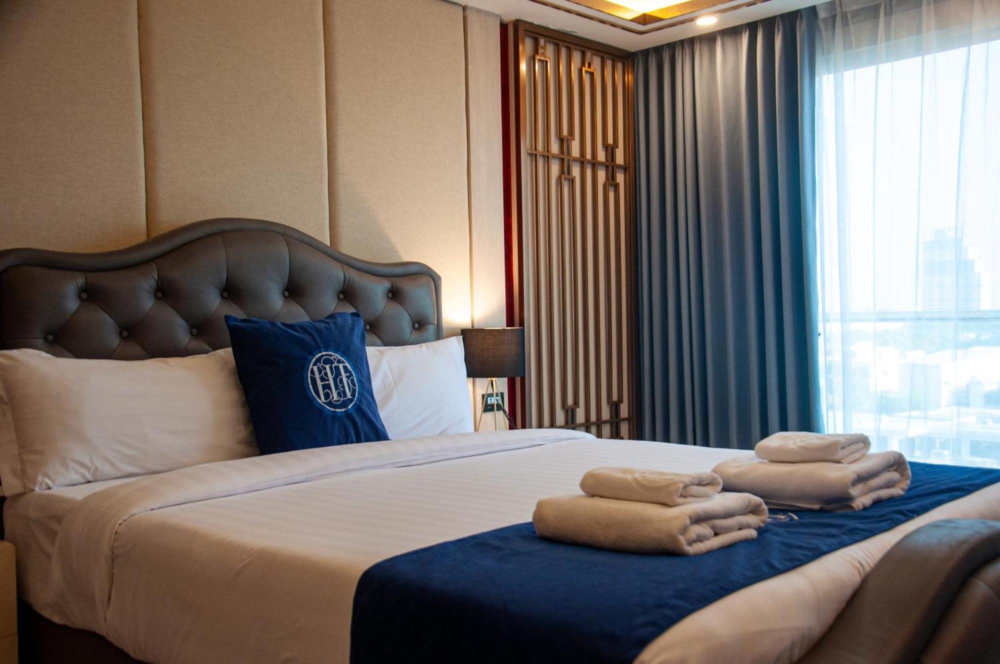 Ht9 Hotel Jomtien Beach Exterior photo