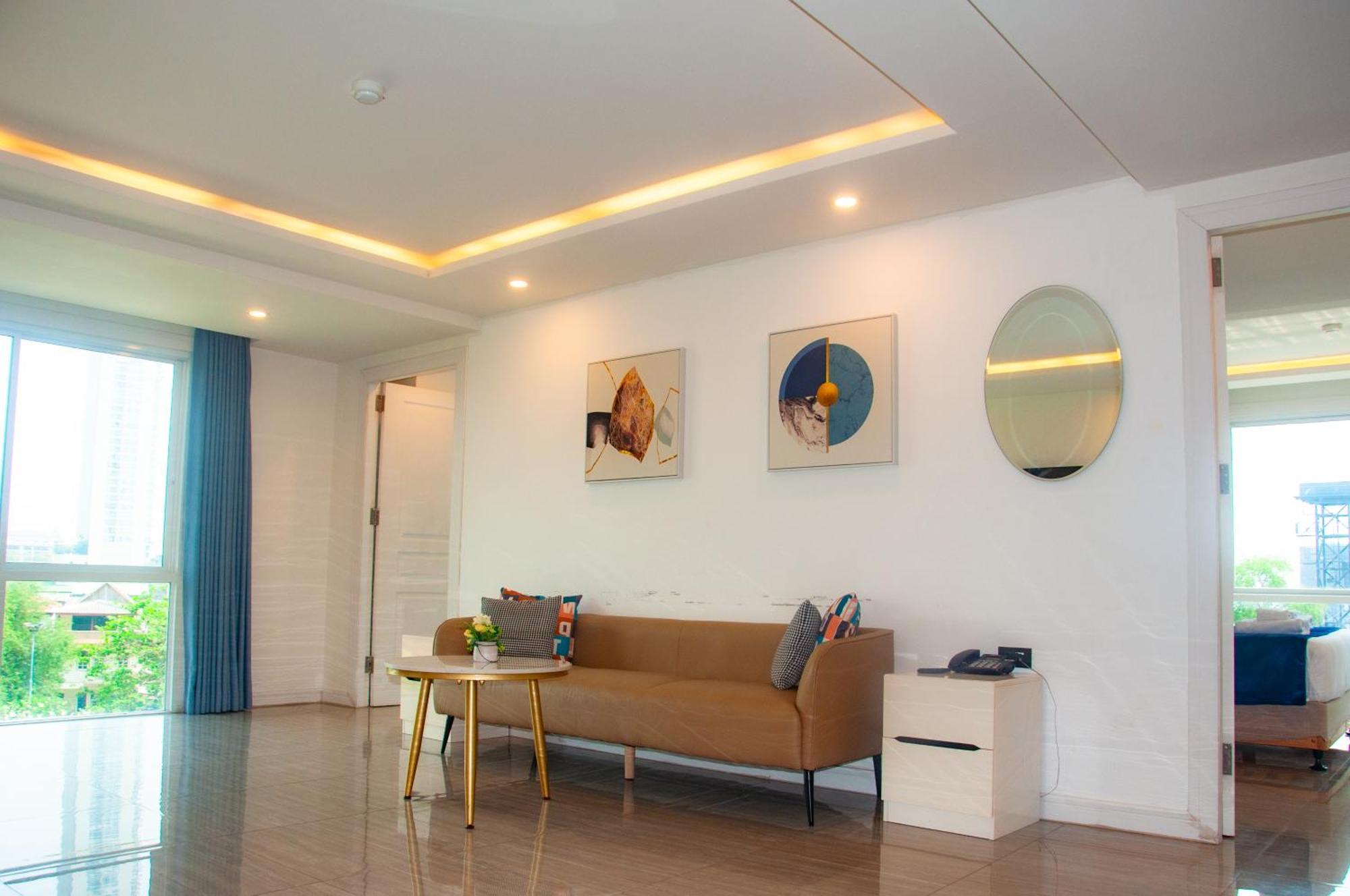 Ht9 Hotel Jomtien Beach Exterior photo